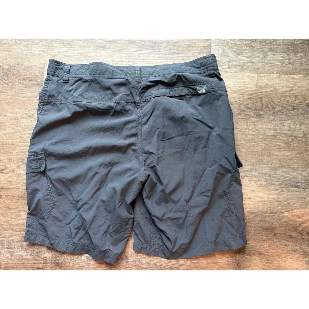 The North Face Mens Gray Nylon Cargo Hiking Shorts Size 36 Outdoor Utility‎